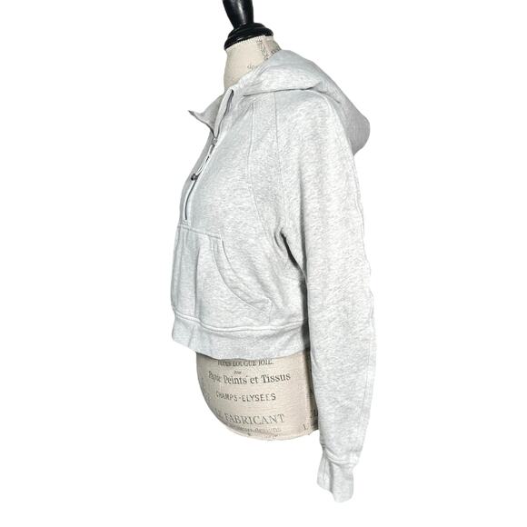 Lululemon | Women | Scuba Oversized Heather Gray Half Zip Cropped Hoodie | XS-S - Picture 4 of 13